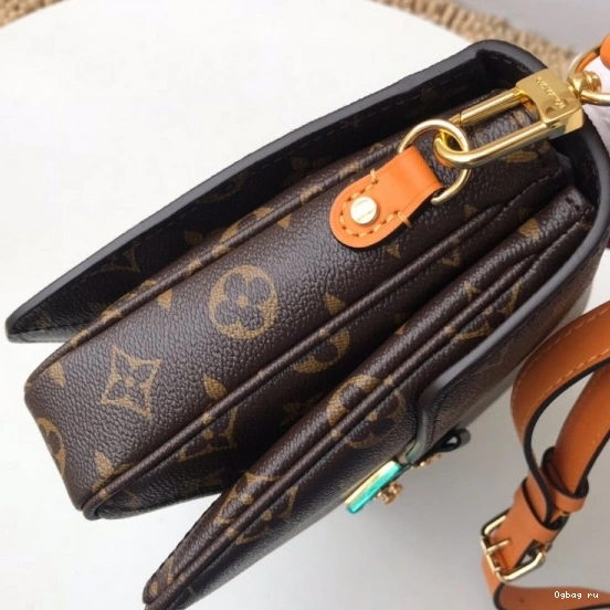 Louis METIS Vuitton POCHETTE 0724